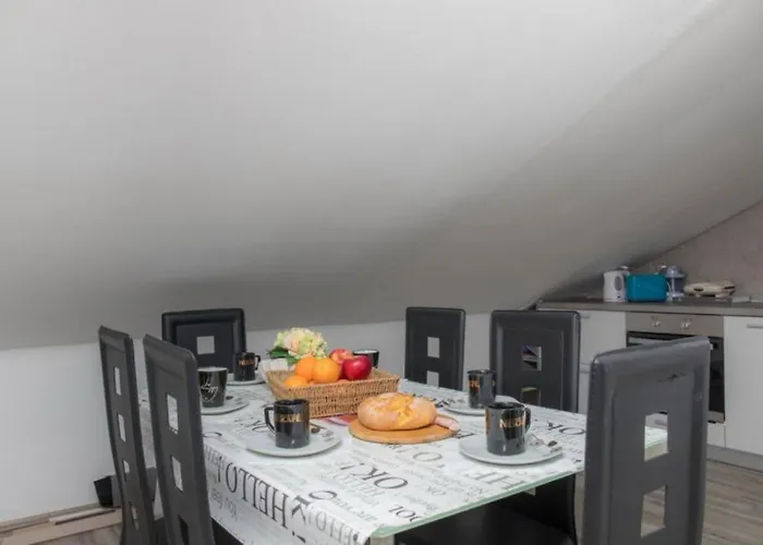 In With Sea View, Terrace, Air Conditioning, Wifi 4628-55 *