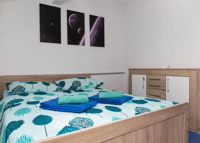 In With Sea View, Terrace, Air Conditioning, Wifi 4628-55 Apartment *